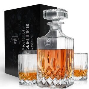 The Diamond
Crystal Decanter whiskey Set - Clear